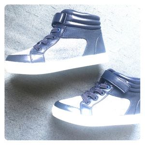 NEW! Never Worn! High Top Blue Velcro Sneaker
